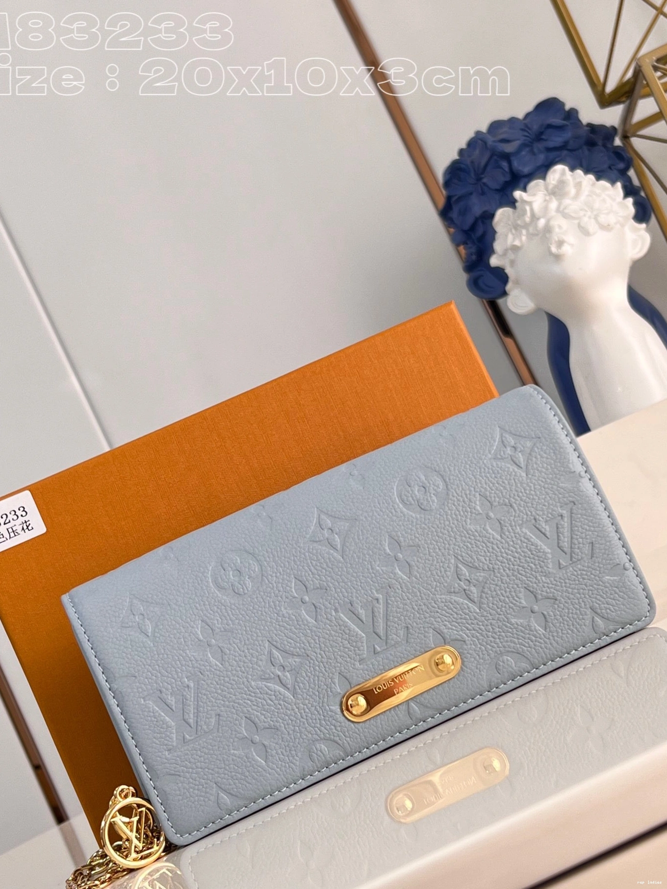 Cheap Chain On VUITTON Wallet Lily LOUIS 0805